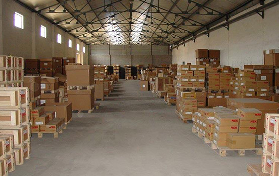 軸承產(chǎn)品倉(cāng)庫(kù)